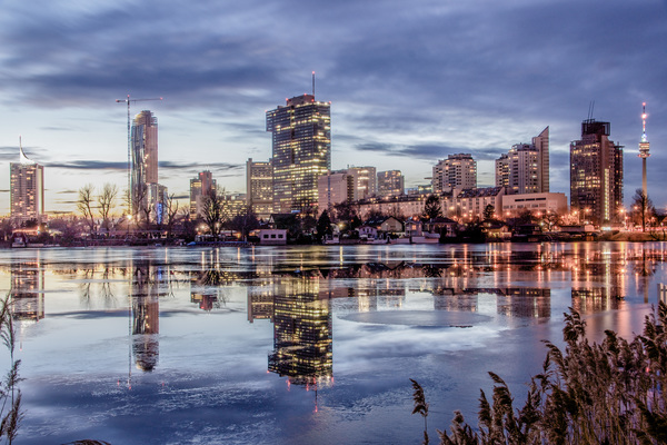 Thumb_vienna_skyline