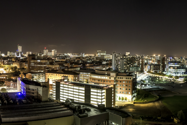 Thumb_light_night_over_leeds__taken_by_flickr_user_9th_october_2013_
